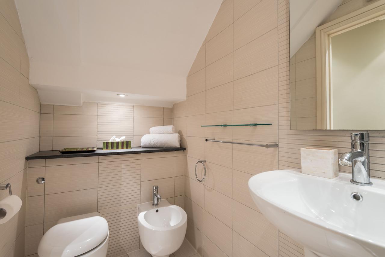 Lovely Chelsea Home Near The Thames By Underthedoormat London Eksteriør bilde
